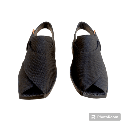 Kaptaan Chapal Black